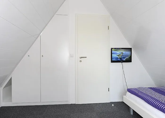 Harle Am Yachthafen Nyaraló *